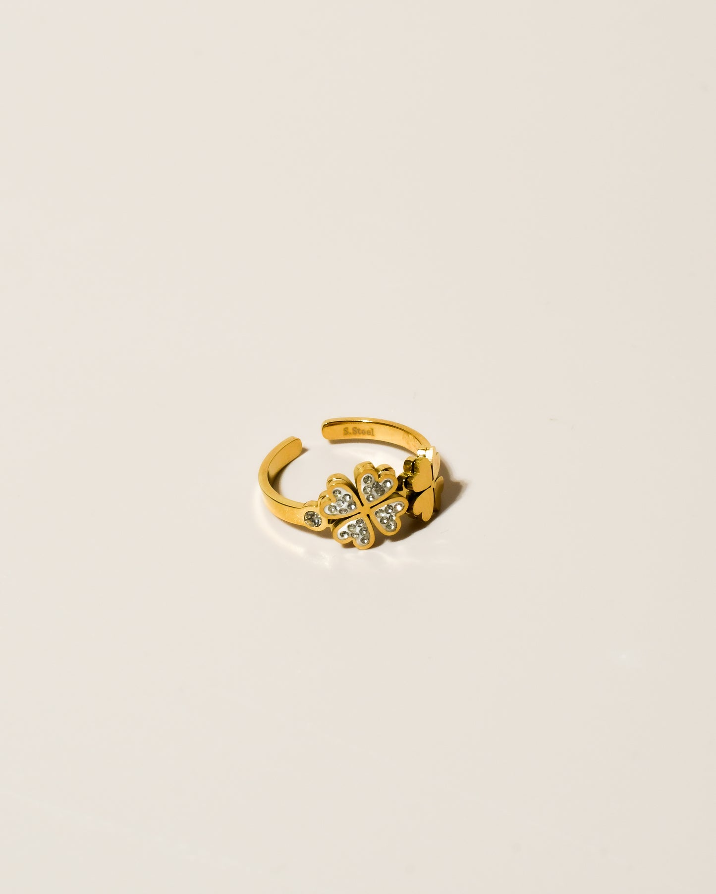 Anello quadrifoglio