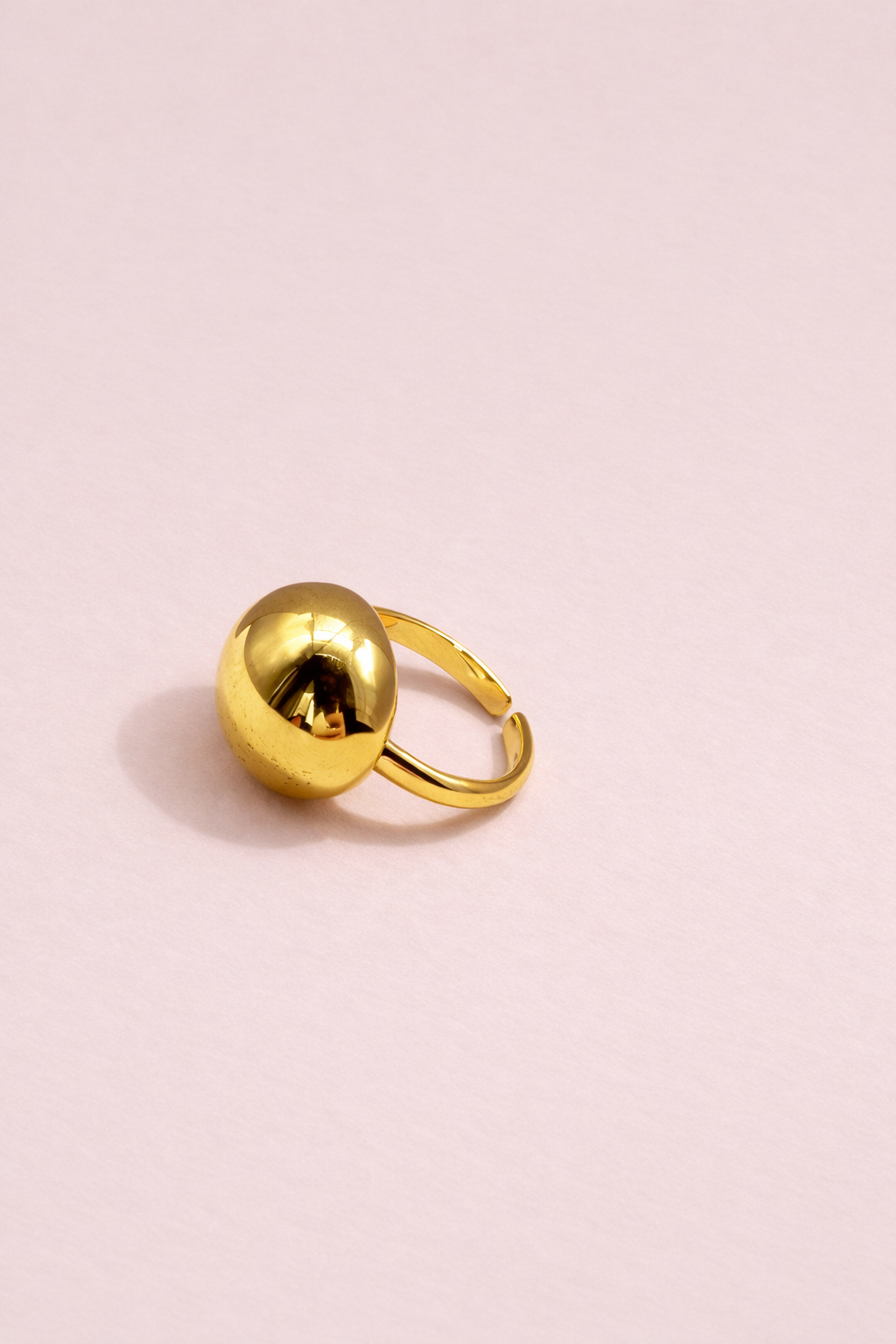 Anello Monique